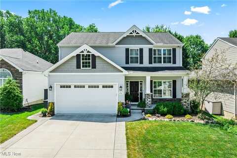 4945 Hiddenview Court, North Ridgeville, OH 44039