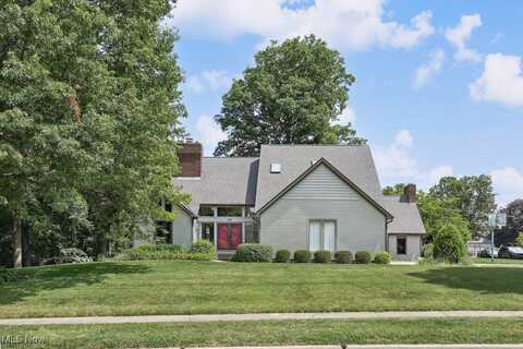 118 Steeplechase Lane, Munroe Falls, OH 44262