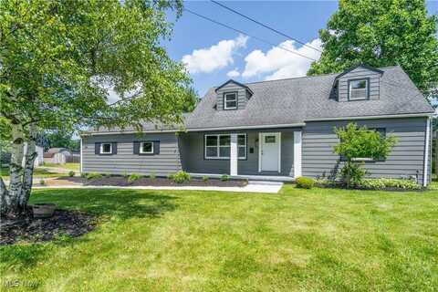3129 Susan Circle, Youngstown, OH 44511