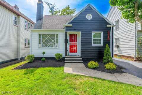 3718 Menlo Road, Shaker Heights, OH 44120