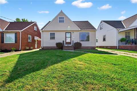 841 E 216th Street, Euclid, OH 44119