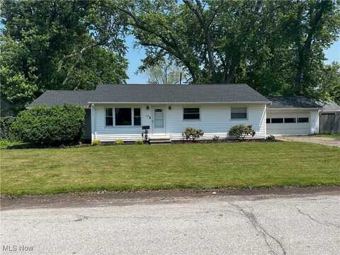 605 Cherokee Trail, Willoughby, OH 44094