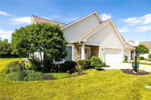 28 Nantucket Circle, Oberlin, OH 44074