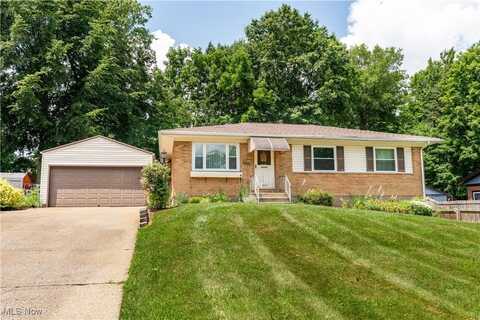3851 Regentview Street NE, Canton, OH 44705