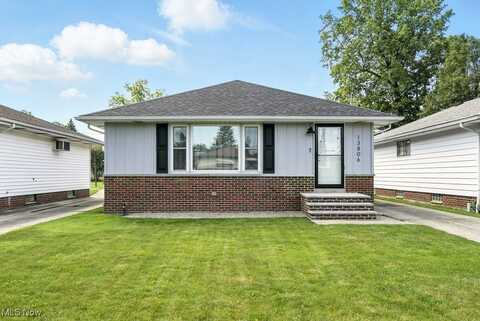 13806 Carpenter Road, Garfield Heights, OH 44125