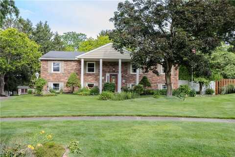 272 High Point Circle, Tallmadge, OH 44278