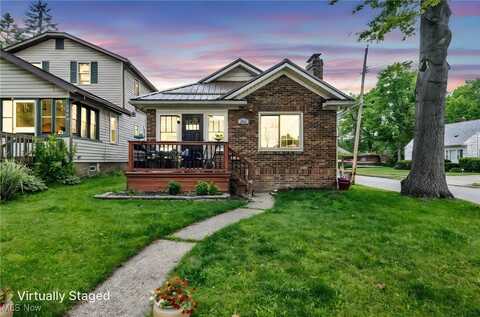 2892 Norwood Street, Cuyahoga Falls, OH 44221