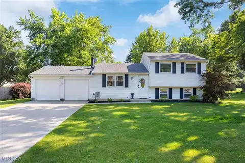 1295 Hibbard Drive, Stow, OH 44224