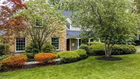 20887 Sydenham Road, Shaker Heights, OH 44122
