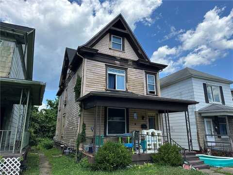 1407 Oregon Avenue, Steubenville, OH 43952