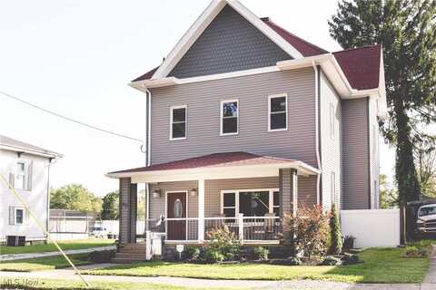 47 Canal Street W, Navarre, OH 44662