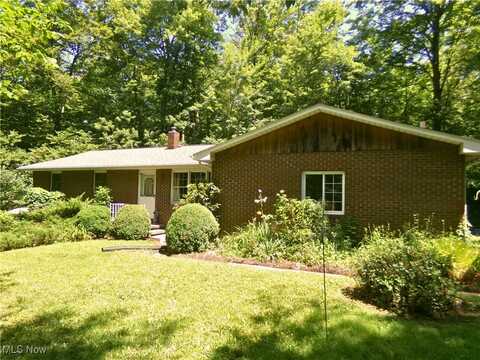 4769 W Britton Road, Burbank, OH 44214