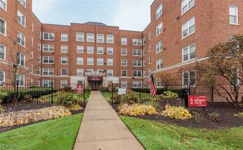 19201 Van Aken Boulevard unit: 513, Shaker Heights, OH 44122
