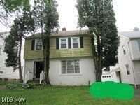 3526 Radcliffe Road, Cleveland Heights, OH 44121