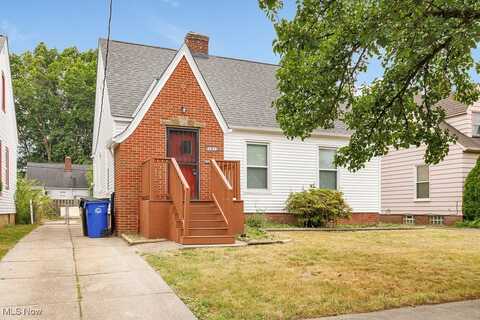 11913 Wayland Avenue, Cleveland, OH 44111