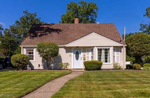 474 Glen Park Drive, Bay Village, OH 44140