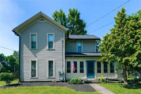 2768 North Street, Clinton, OH 44216