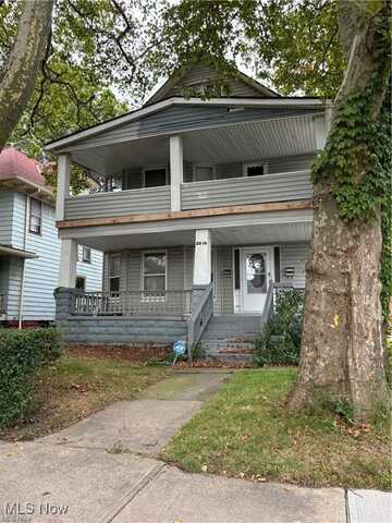 2016 W 85th Street unit: Down, Cleveland, OH 44102