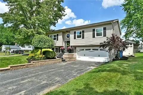 1139 Lantern Lane, Niles, OH 44446