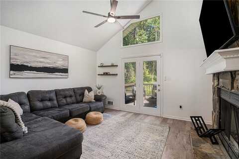 2088 Conkle Court, Riverdale, GA 30296
