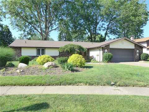 1600 Redbud Place, Lorain, OH 44053