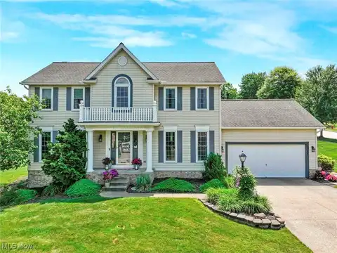 10265 Laura Lane, Twinsburg, OH 44087