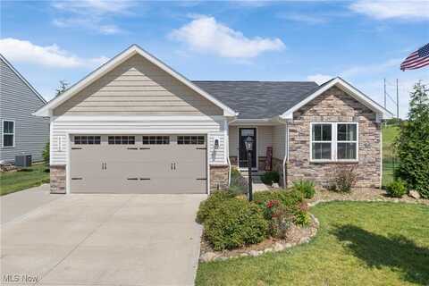 4358 Pioneer Circle SW, Massillon, OH 44646