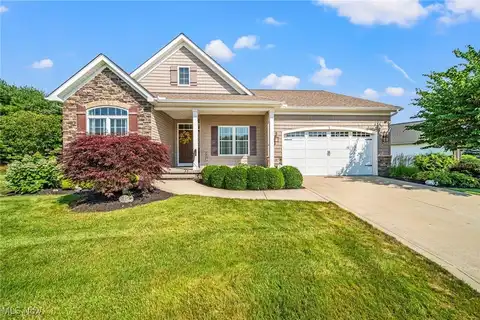 8687 Prairie Grass Lane, Mentor, OH 44060