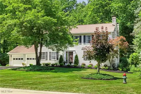 7330 Far Hills Drive, Concord Twp, OH 44077