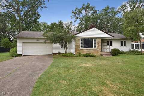6416 Poplar Drive, Independence, OH 44131