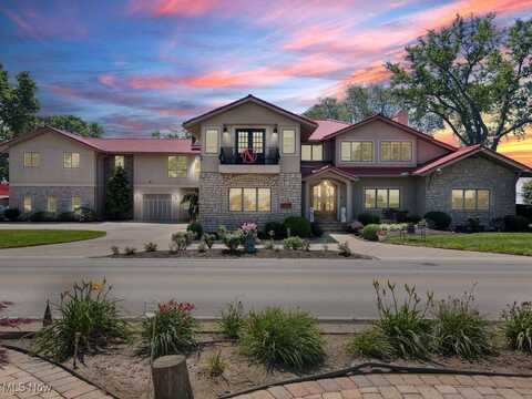 1431 Cedar Point Road, Sandusky, OH 44870
