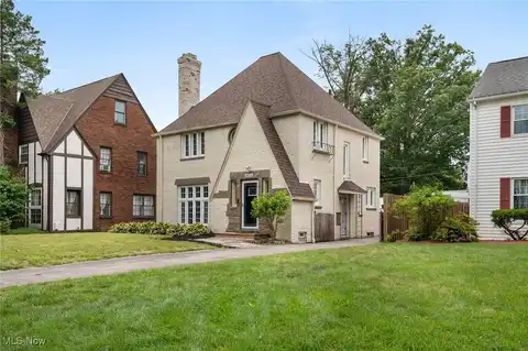 18112 Lomond Boulevard, Shaker Heights, OH 44122