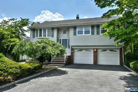 68 Eagle Avenue, New Milford, NJ 07646