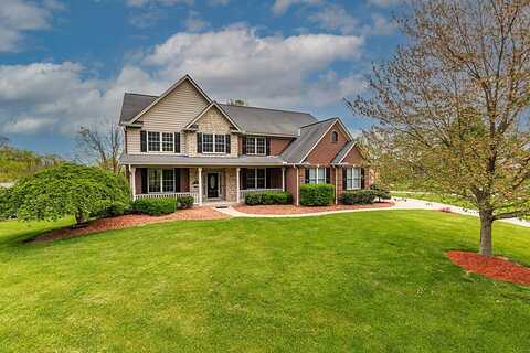 720 Broomtail Lane, Hebron, KY 41048