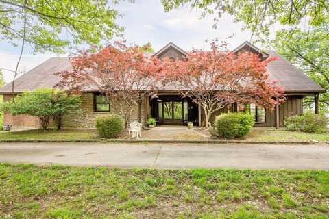 150 Shamrock Lane, Fort Thomas, KY 41075