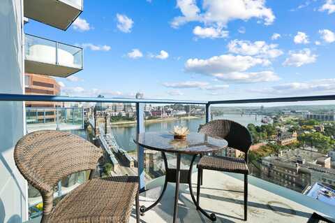 1 Roebling Way, Covington, KY 41011