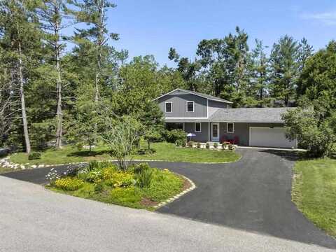 540 W Summit, Harbor Springs, MI 49740
