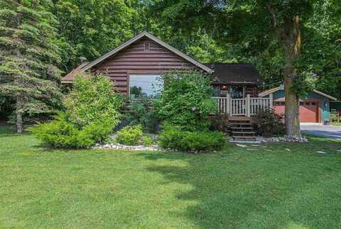 4405 N M-75, Walloon Lake, MI 49796