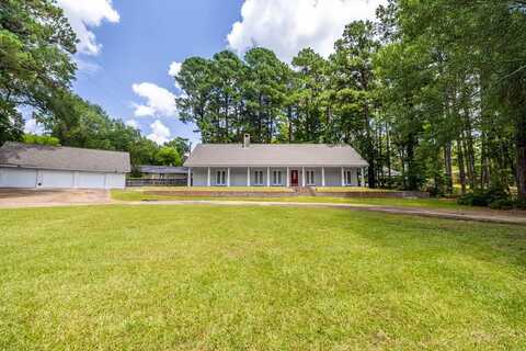 2928 NE Stallings Dr, Nacogdoches, TX 75961