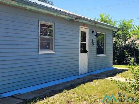 700 Colfax Avenue, Springer, NM 87747