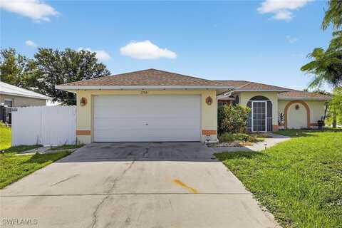 2521 NE 1st Place, Cape Coral, FL 33909