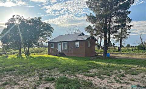2405 Walker Road, Roswell, NM 88201