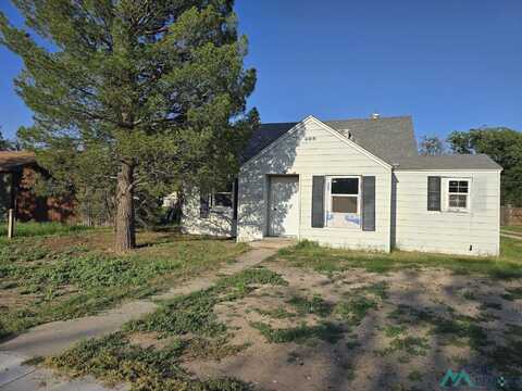 814 N Pate Street, Carlsbad, NM 88220