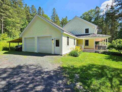74 Beaver Pond Road, Waterbury, VT 05677