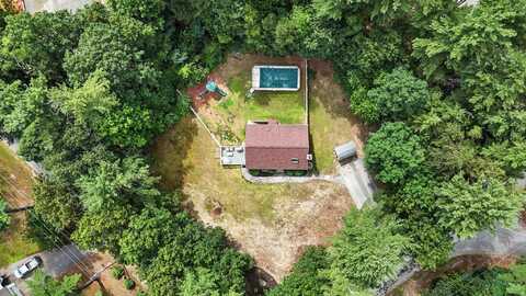 11 Albany Avenue, Londonderry, NH 03053