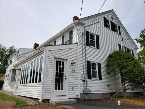 140 Pleasant Street, Epping, NH 03042
