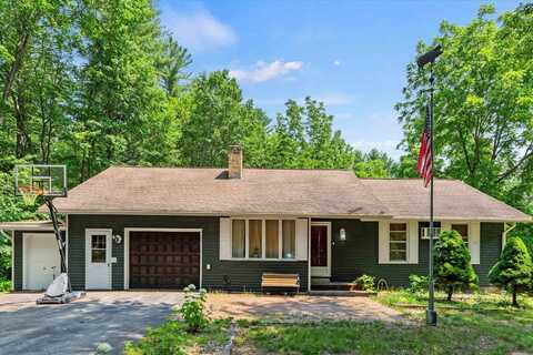 29 Mill Road, Londonderry, NH 03053