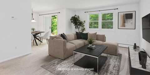 25 Baycrest Drive, South Burlington, VT 05403