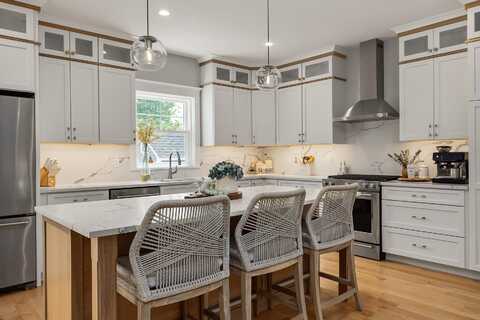 1230 Islington Street, Portsmouth, NH 03801