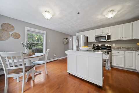 2 Taylor Mill Road, Atkinson, NH 03811